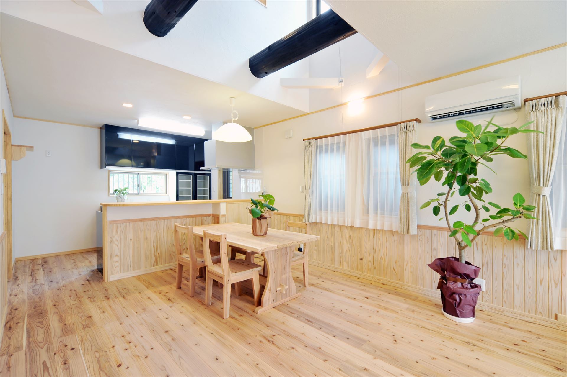資産運用セミナーを会社で開催して、社員の将来を切り開こう！